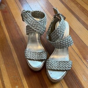 Jessica Simpson Wedges